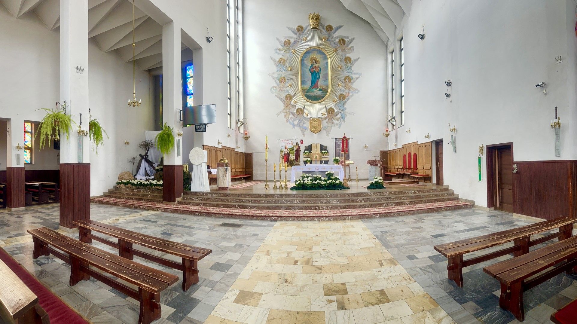 Kościół pw. Najświętszej Maryi Panny Królowej